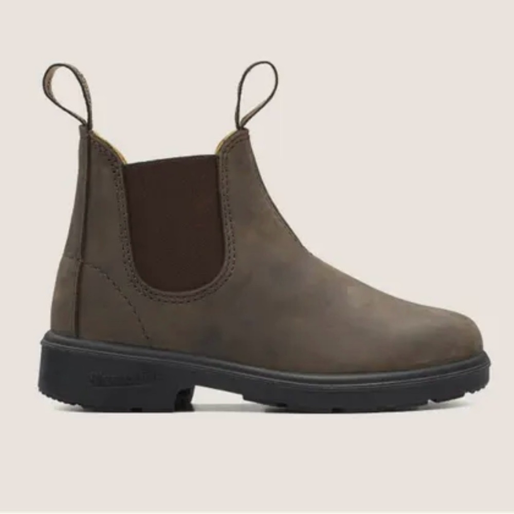 Toddler size 8 Blundstone Chelsea Boots in Rustic Brown